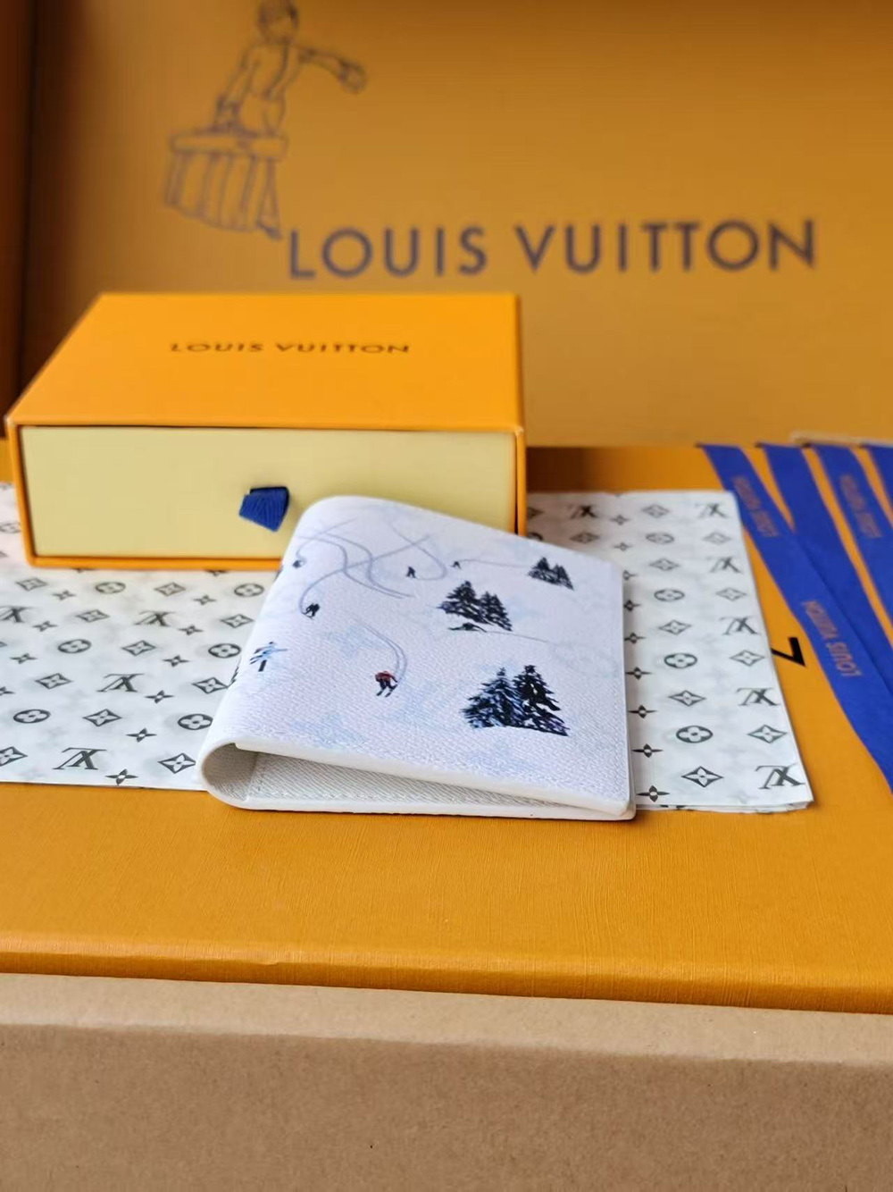 Louis Vuitton Pocket Organizer M14880 11.1*1*7.5cm