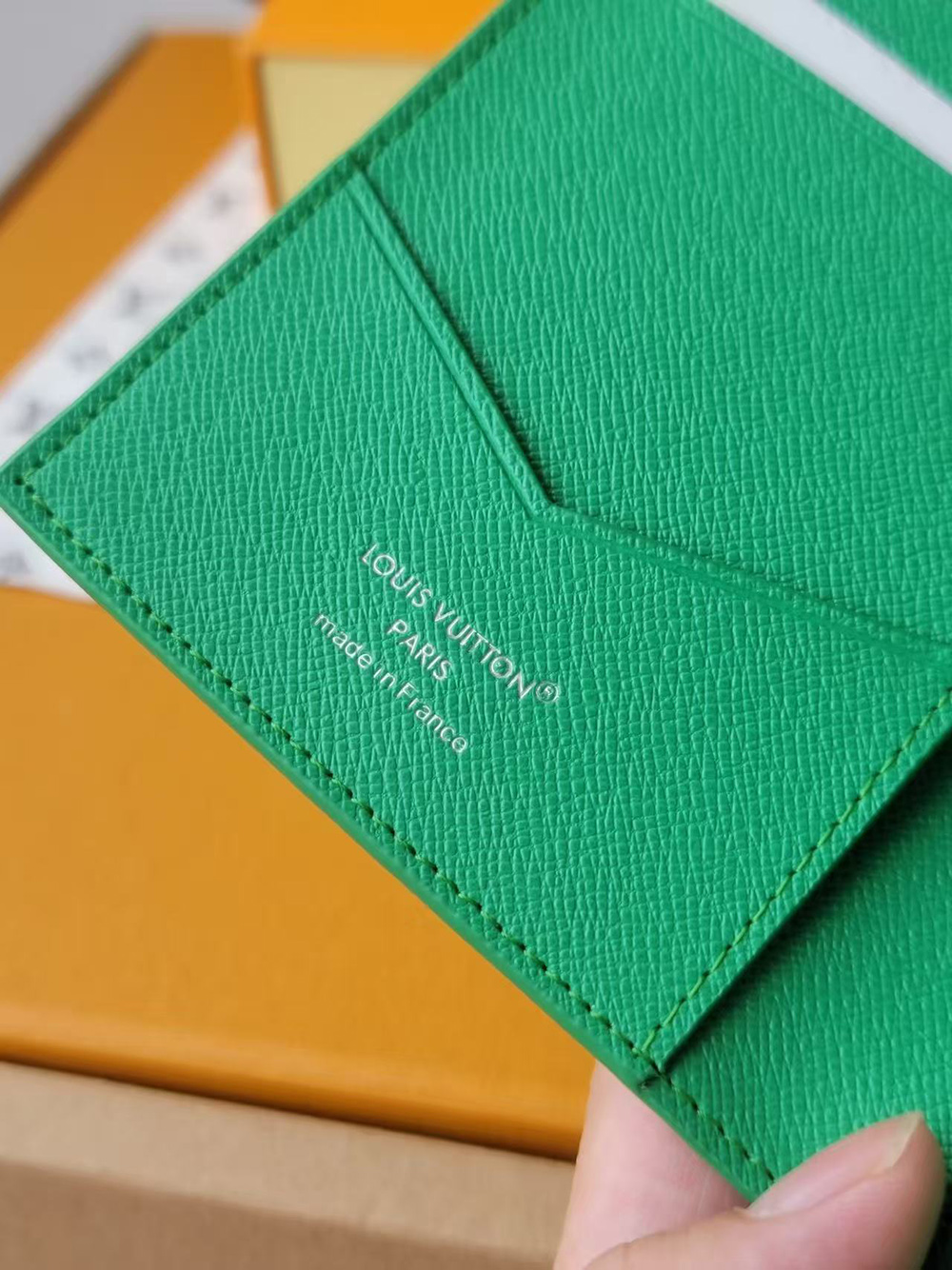 Louis Vuitton Pocket Organizer M14880 11.1*1*7.5cm