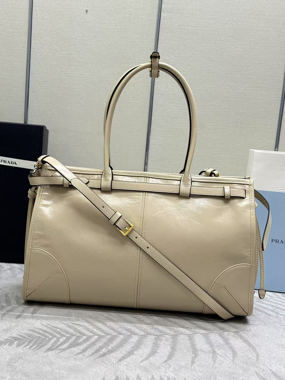 Prada Bonnie large leather handbag 1BA433 38*30*12cm