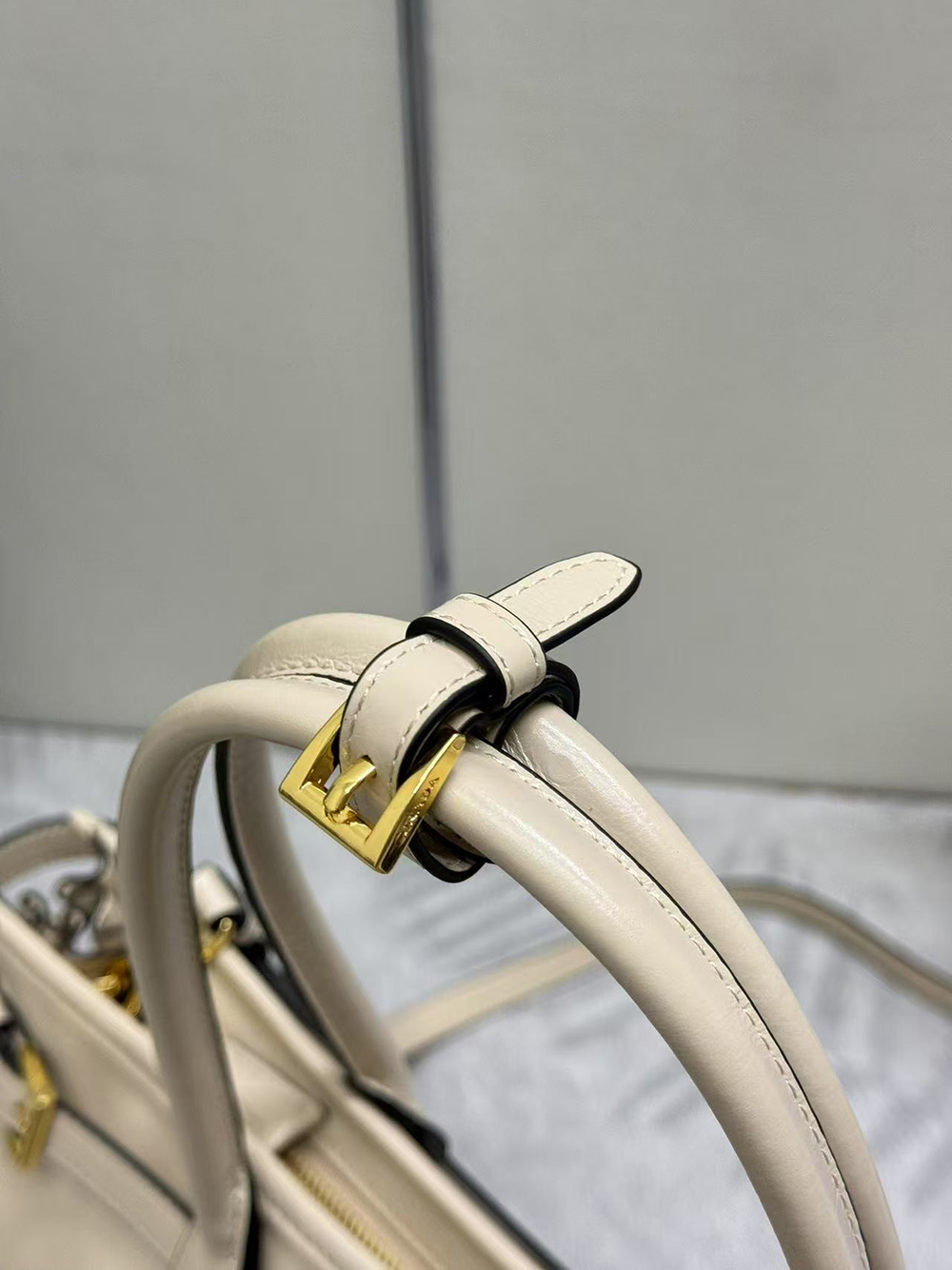 Prada Bonnie large leather handbag 1BA433 38*30*12cm