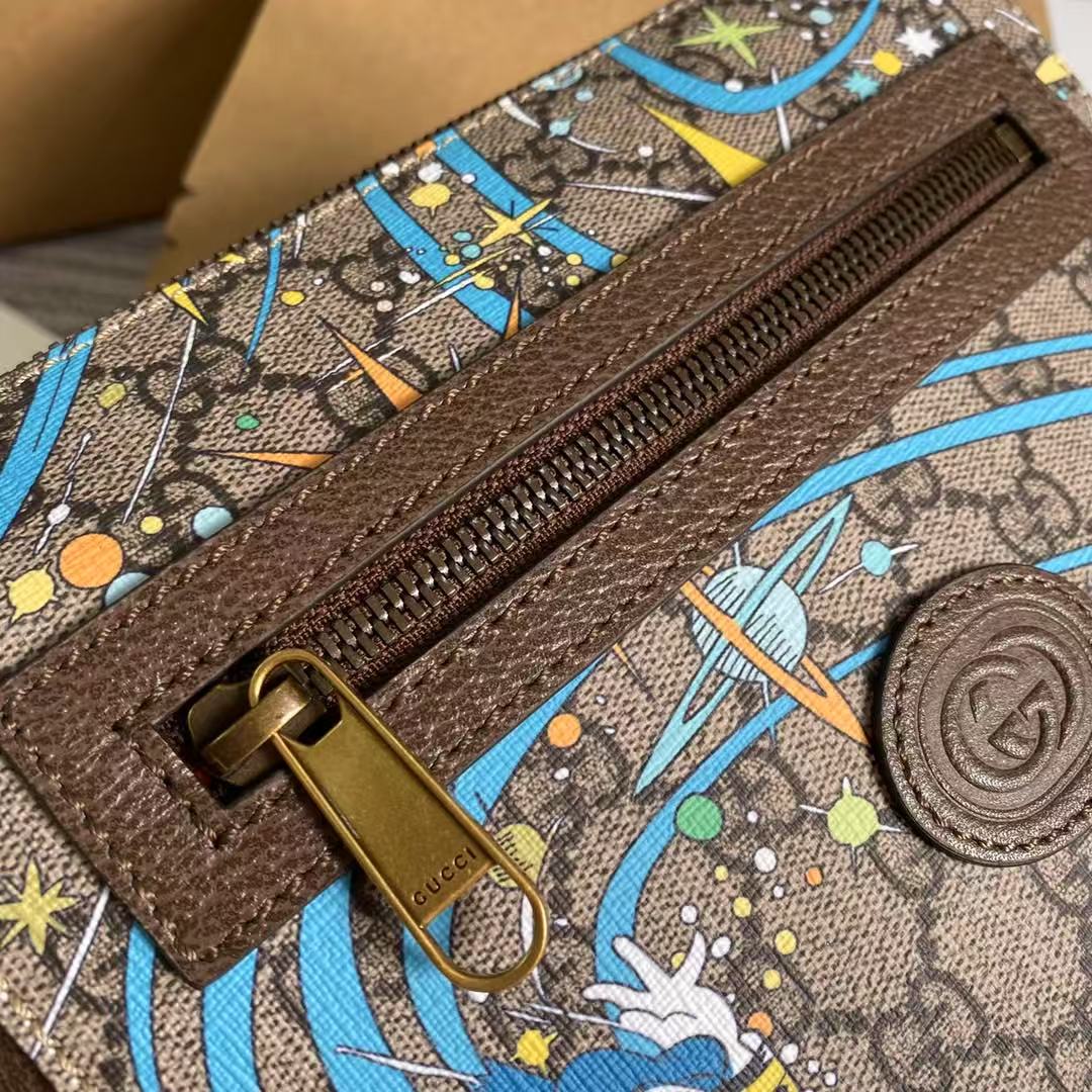 Gucci Donald Duck Messenger Bags 645054 21*22*4cm