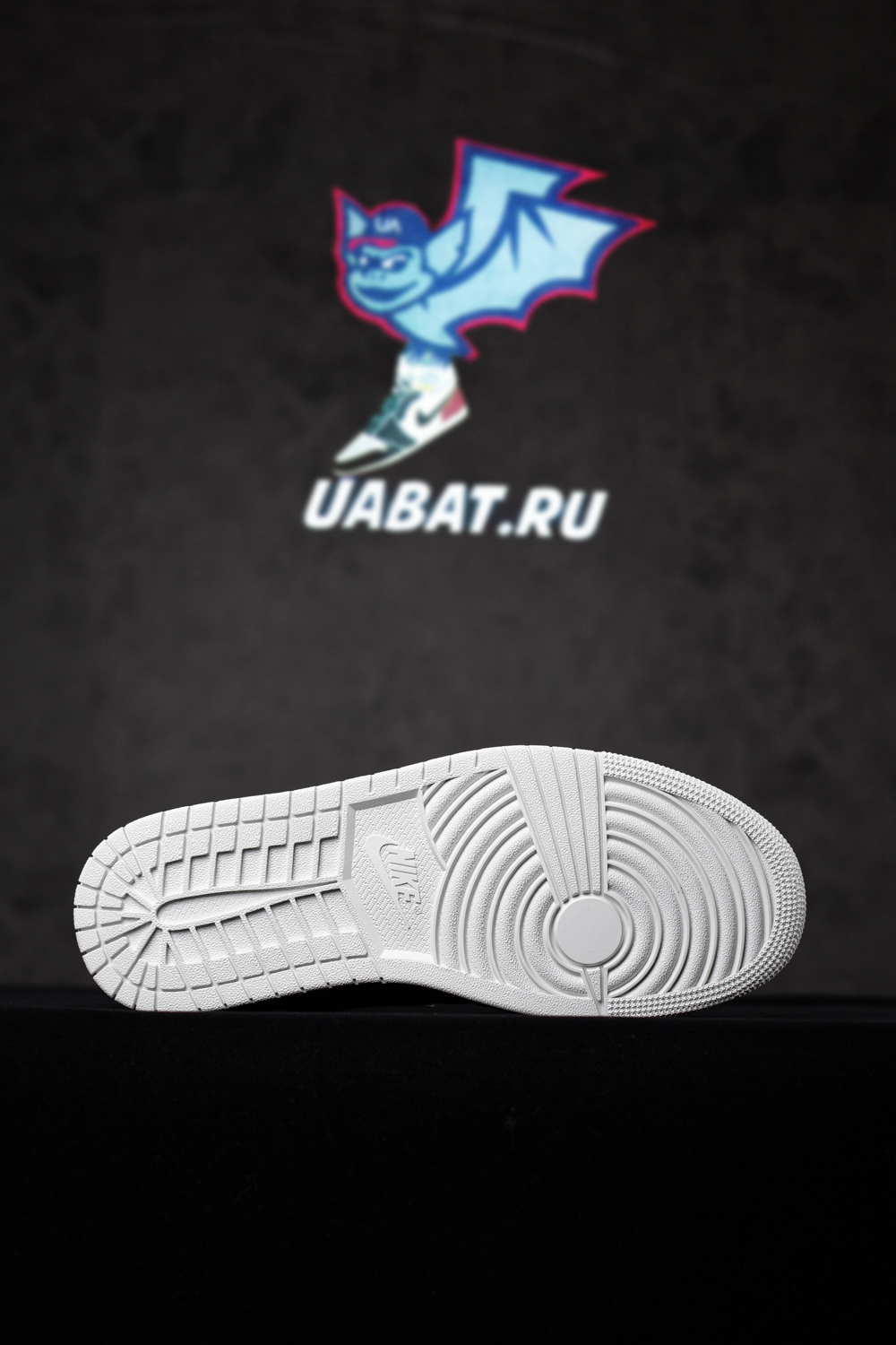 AIR JORDAN 1 LOW 'PARIS'