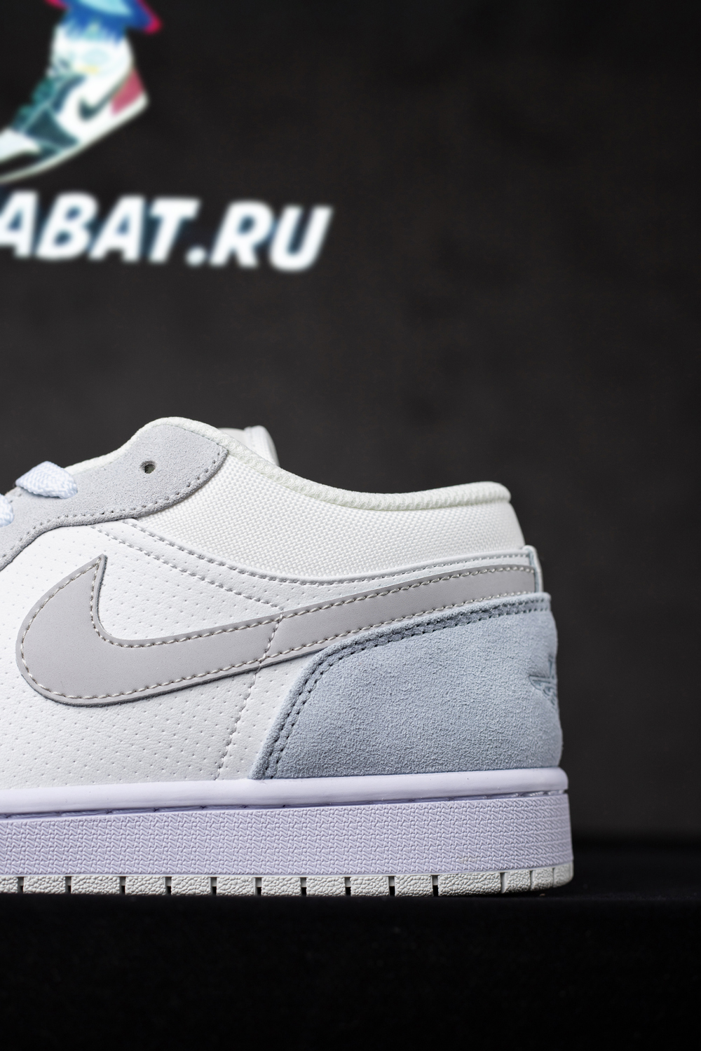 AIR JORDAN 1 LOW 'PARIS'
