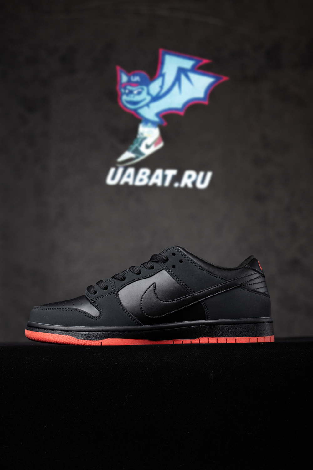 Jeff Staple x Dunk Low Pro SB 'Black Pigeon'