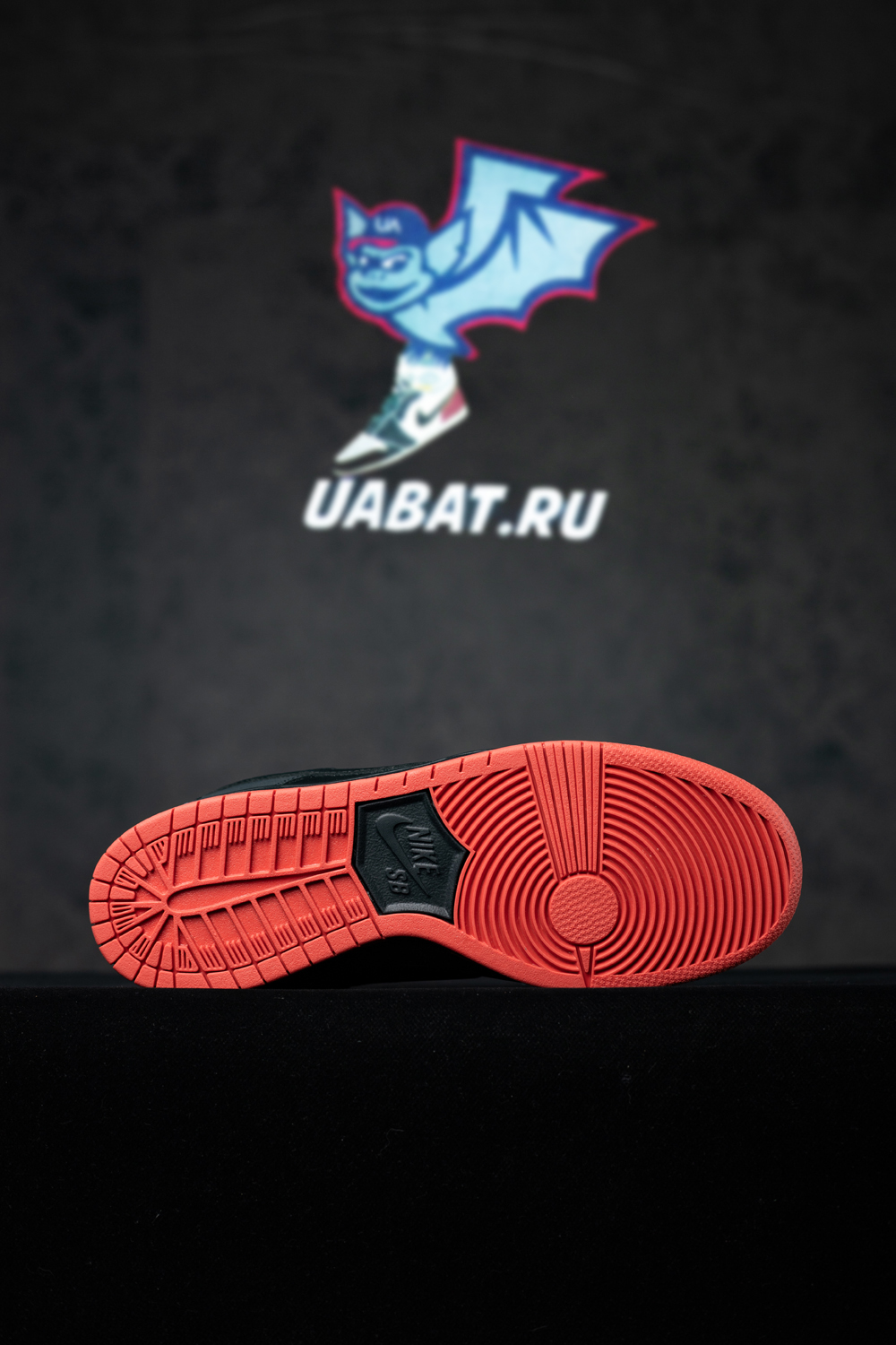 Jeff Staple x Dunk Low Pro SB 'Black Pigeon'