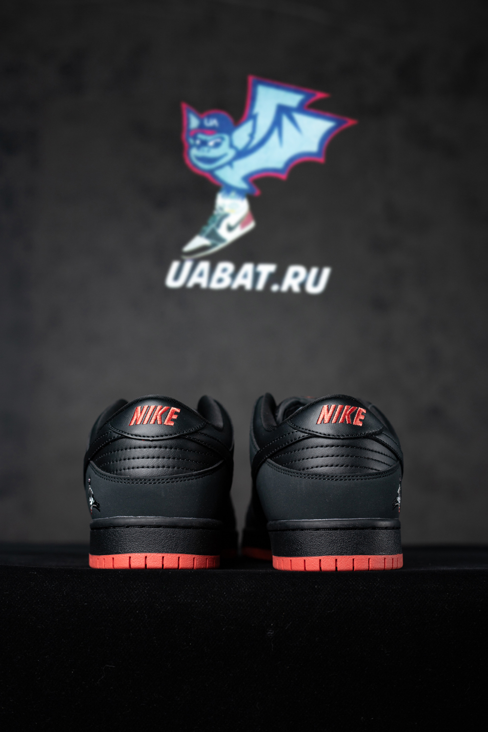 Jeff Staple x Dunk Low Pro SB 'Black Pigeon'