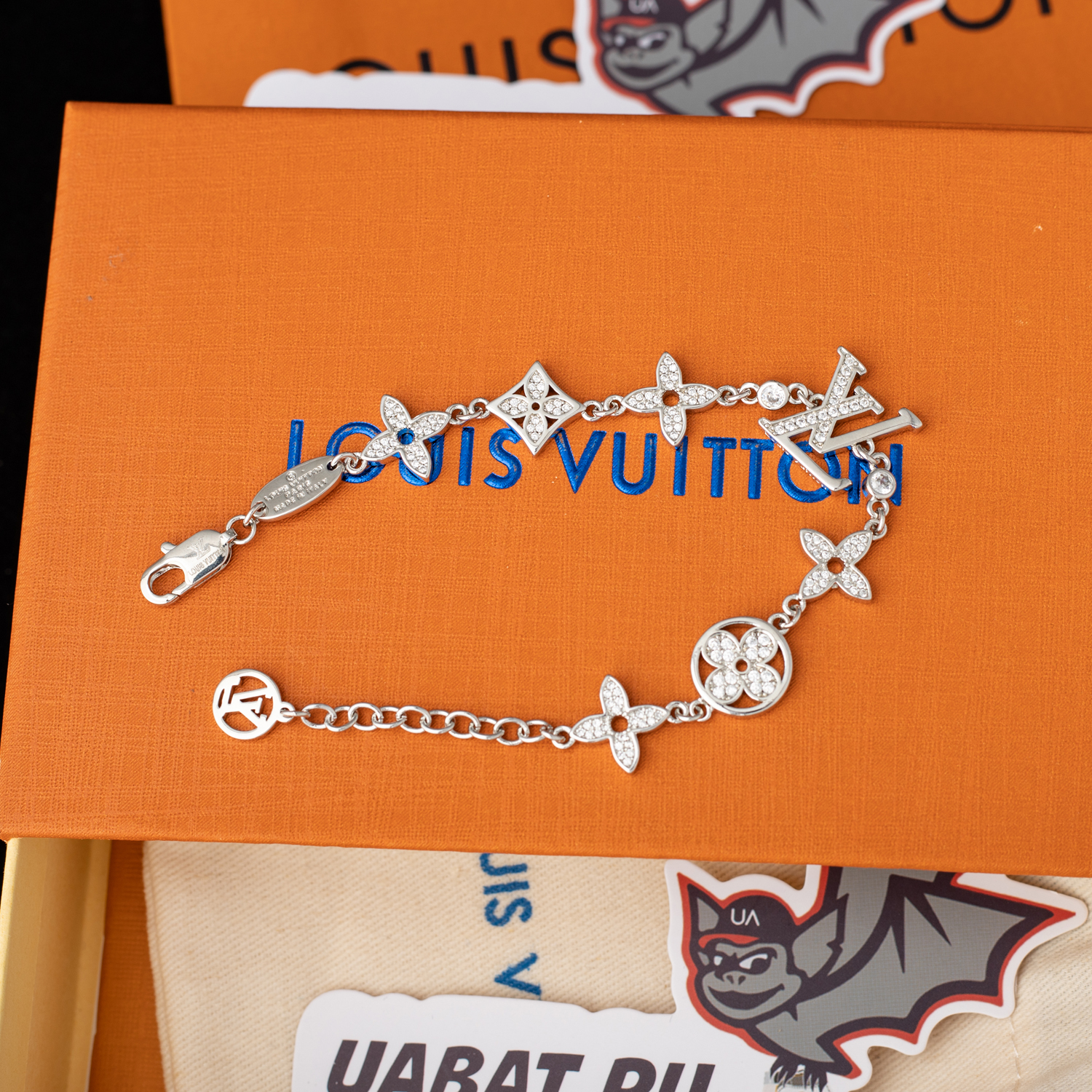 Louis Vuitton Bracelet N93400