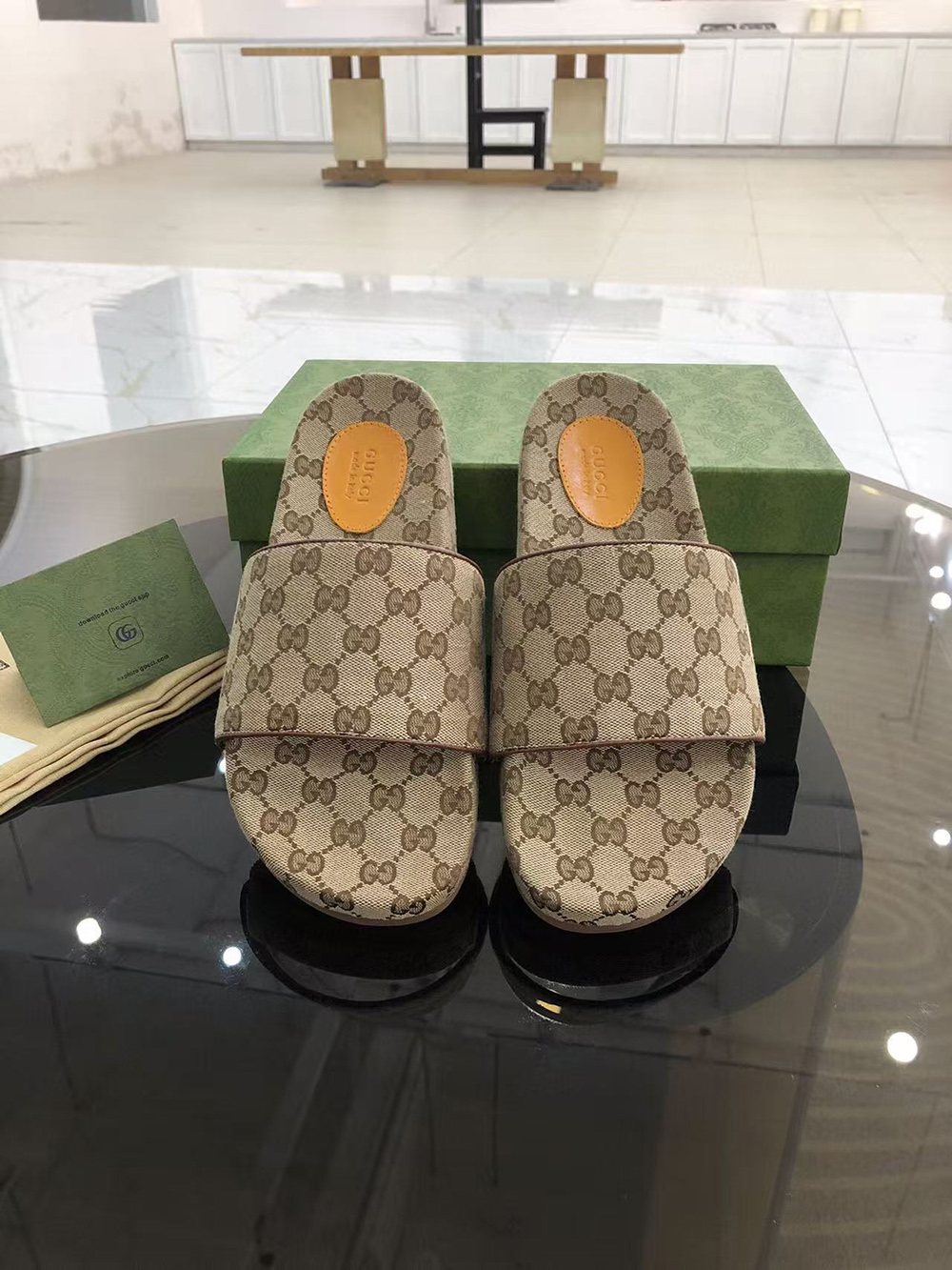 Gucci GG Slide Beige Canvas