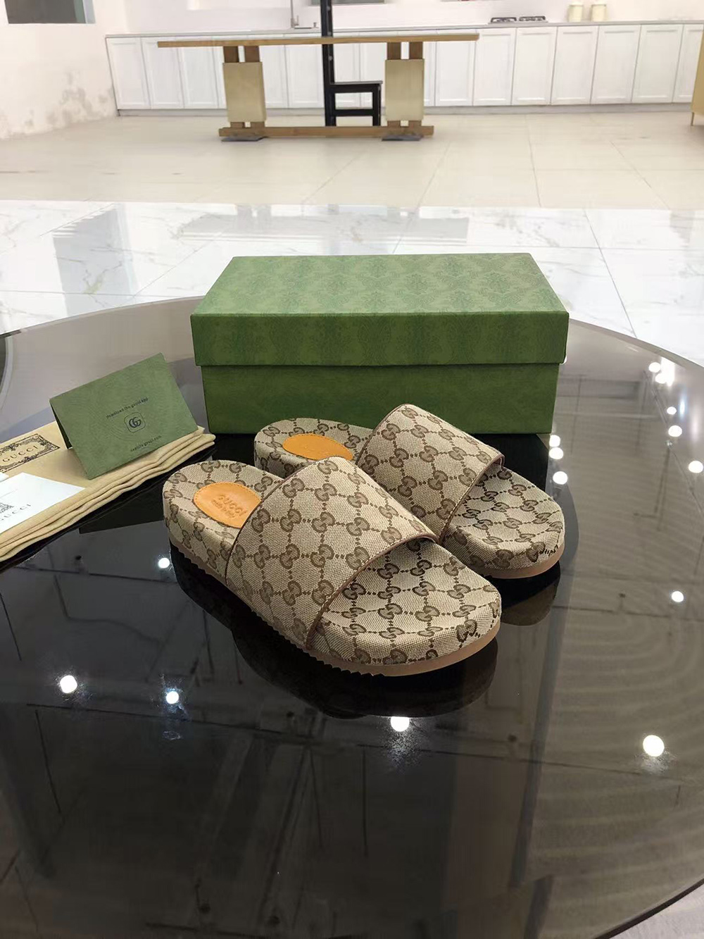 Gucci GG Slide Beige Canvas
