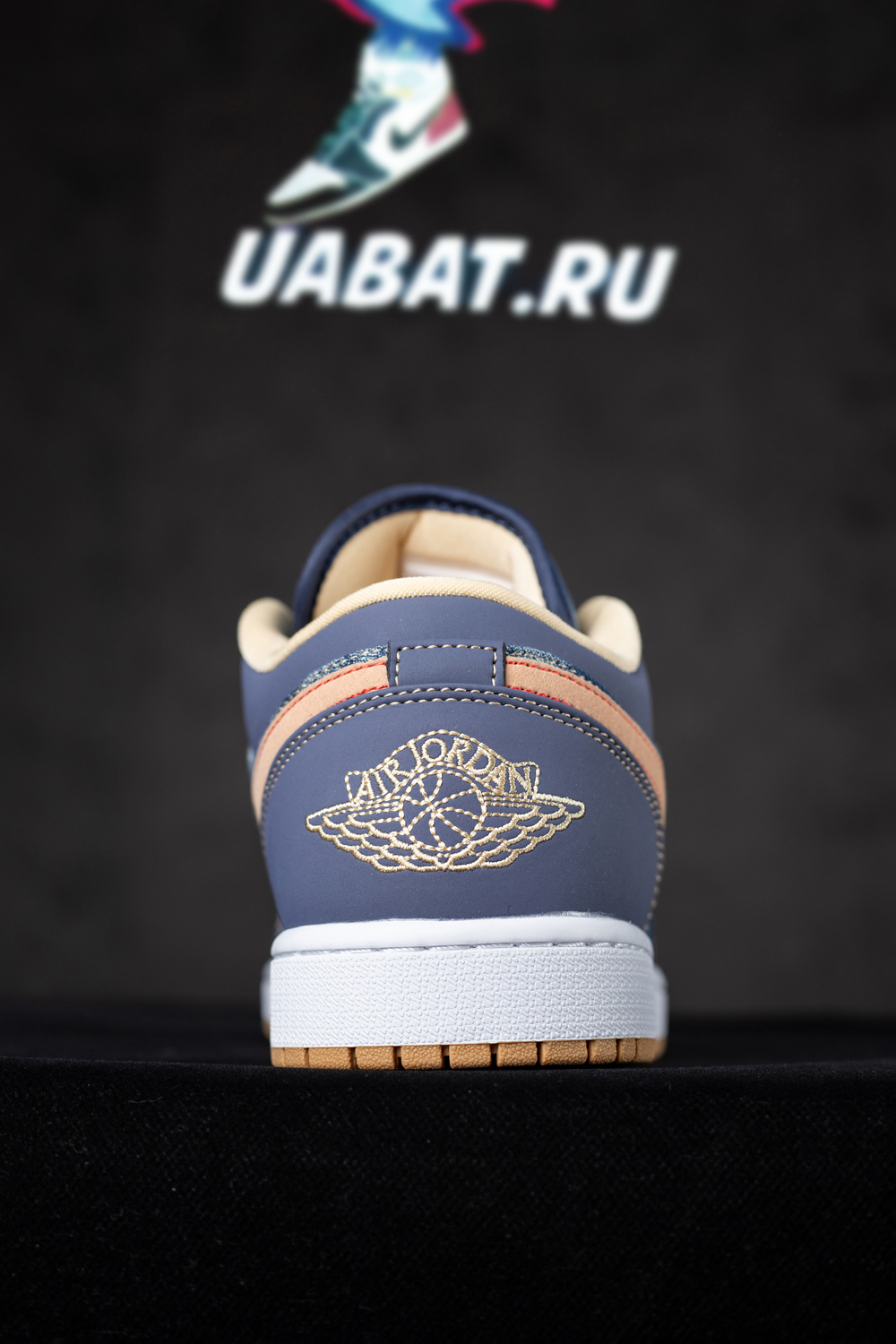 AIR JORDAN 1 LOW SE 'DENIM'
