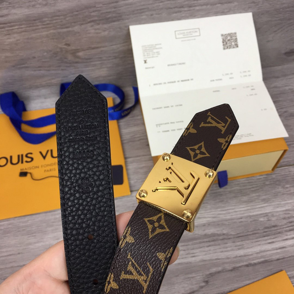 Louis Vuitton Reversible Belts M0066 30mm