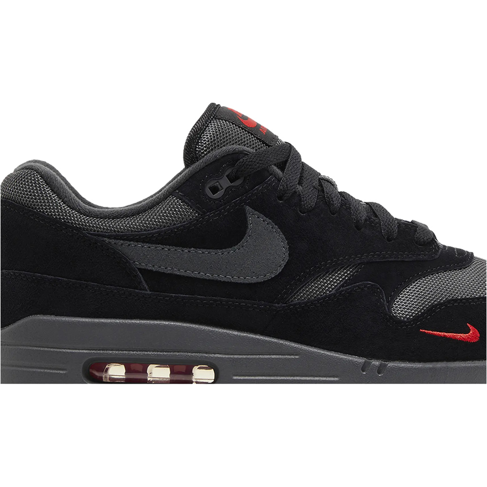 Air Max 1 'Black University Red'