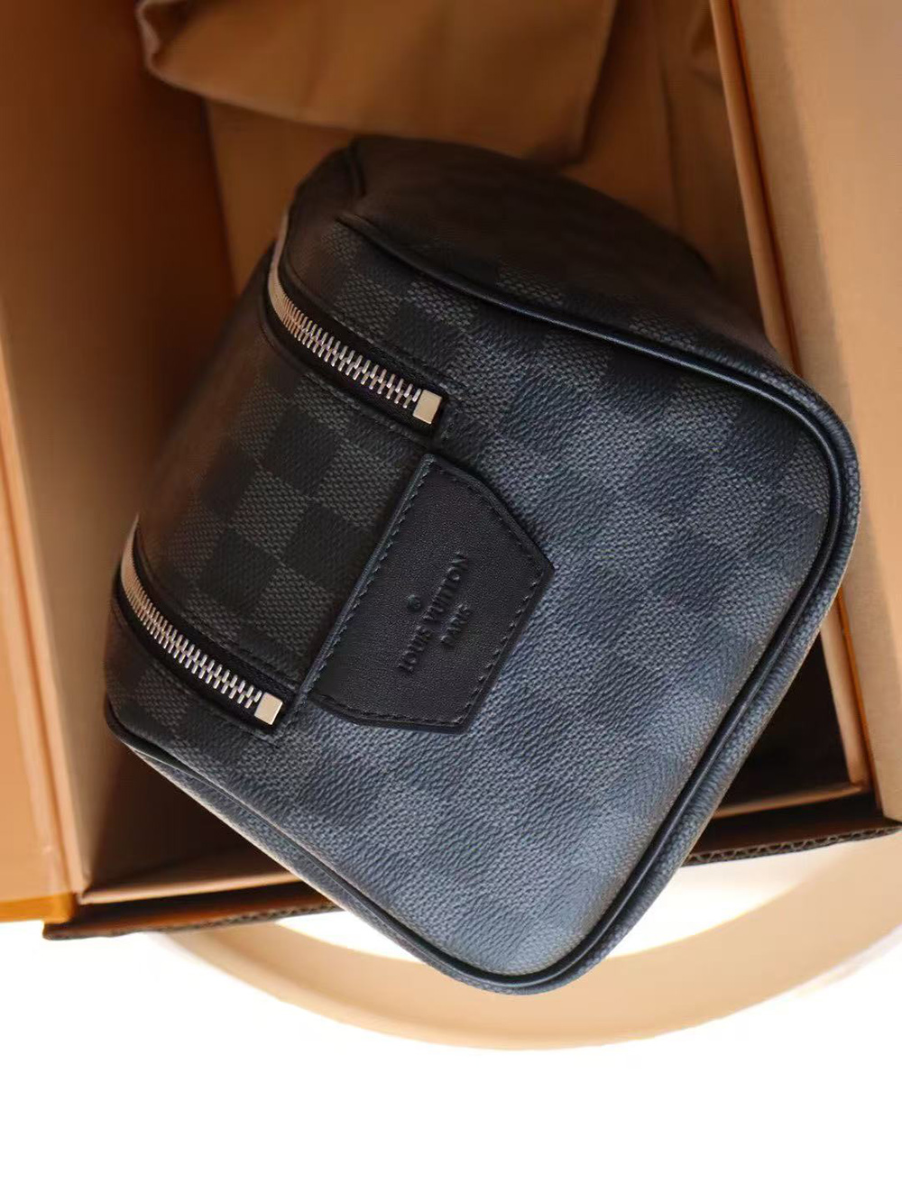 Louis Vuitton Dopp Kit Toilet Pouch N40127 28*15*16.5cm