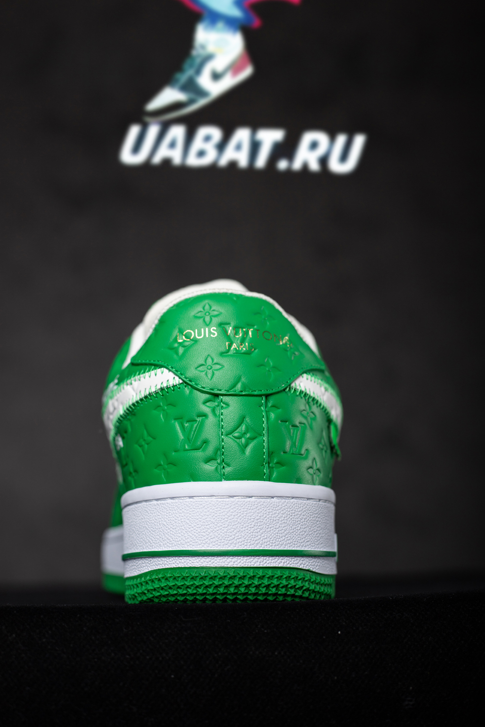 Louis Vuitton x Air Force 1 Low 'Green' Friends & Family