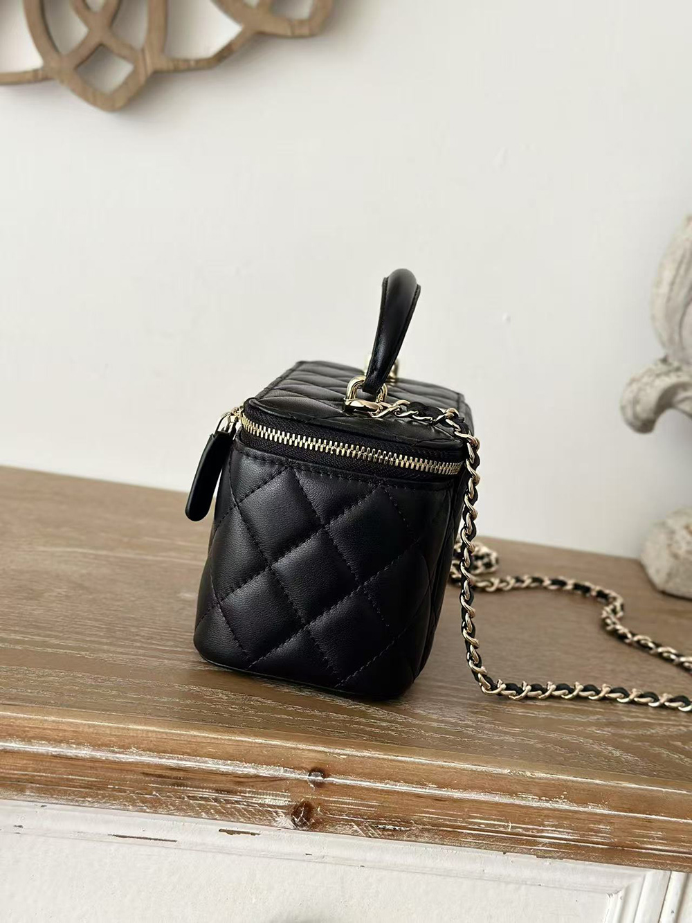Chanel Vanity Case Bags Black AP2199 17*9.5*8cm