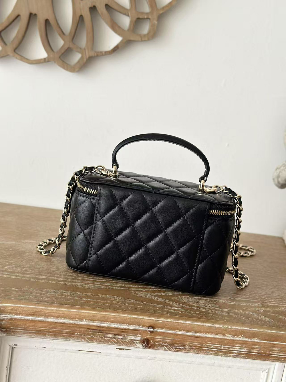 Chanel Vanity Case Bags Black AP2199 17*9.5*8cm