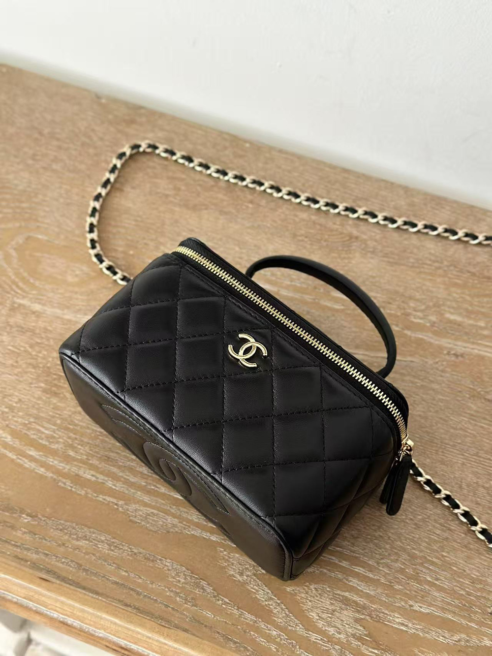 Chanel Vanity Case Bags Black AP2199 17*9.5*8cm