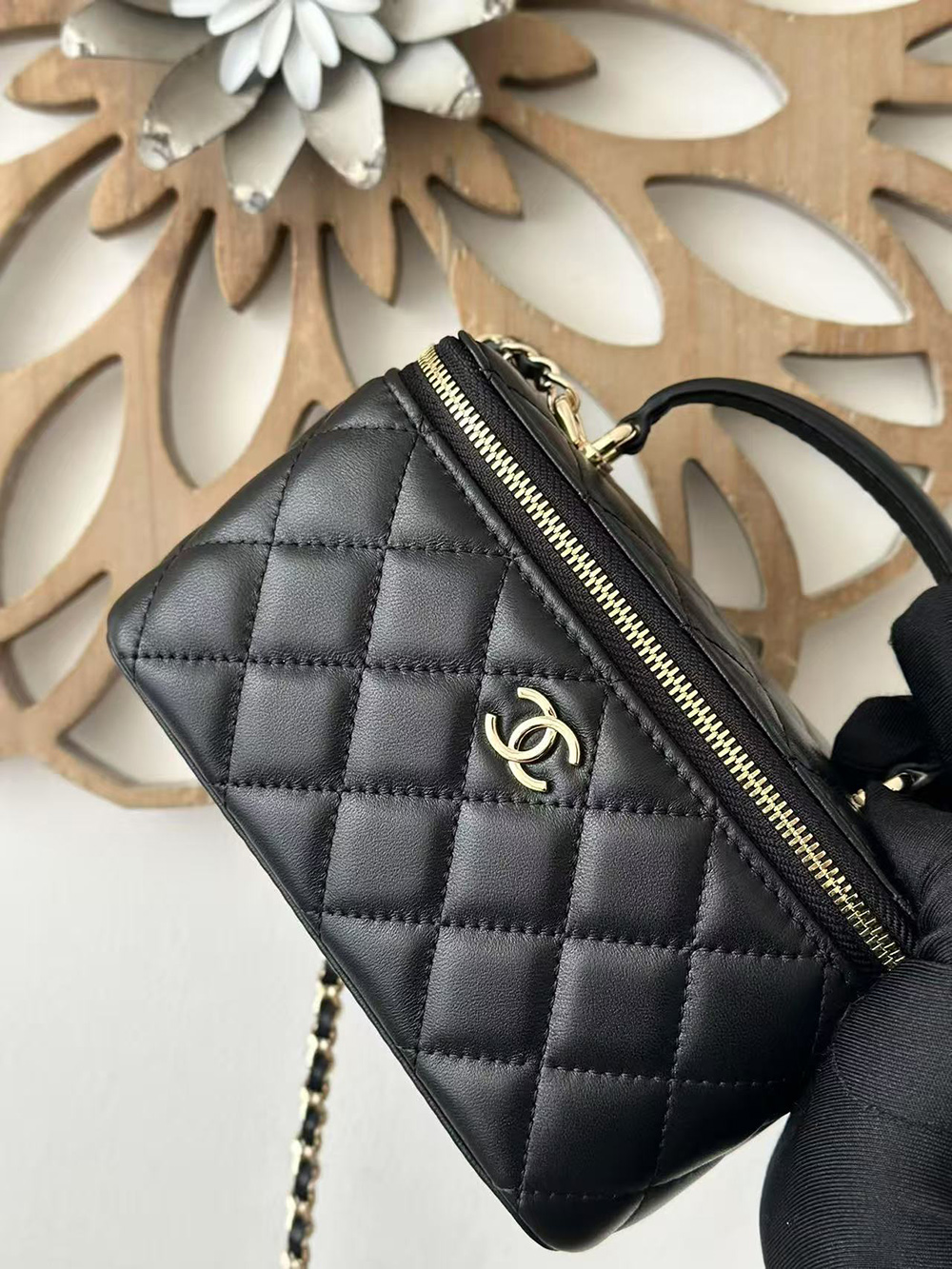Chanel Vanity Case Bags Black AP2199 17*9.5*8cm