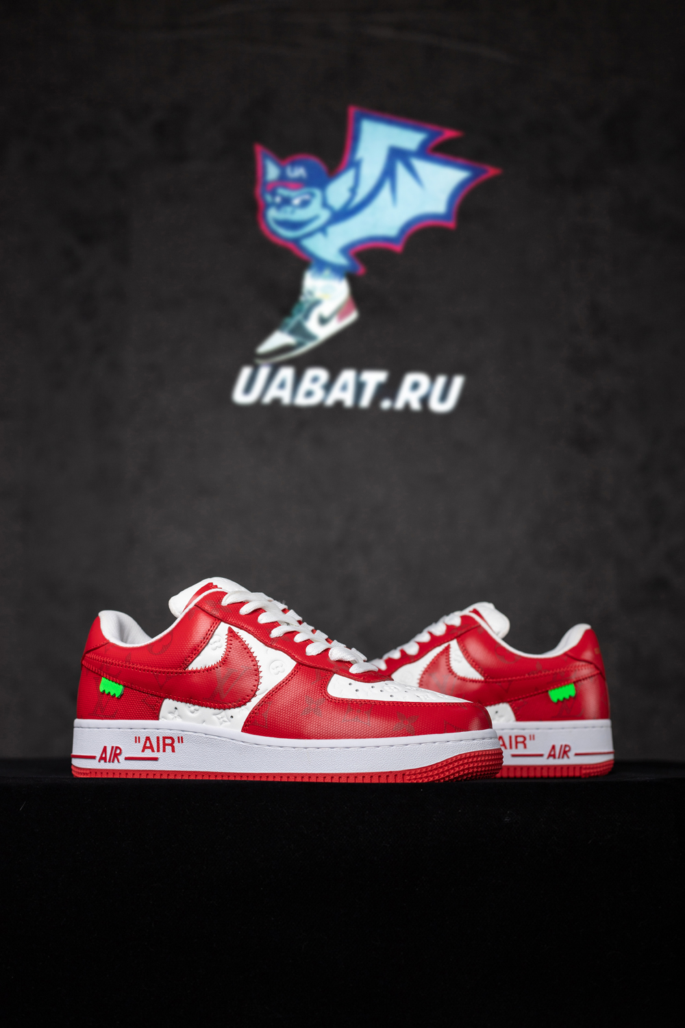 Louis Vuitton x Air Force 1 Low 'White Comet Red'