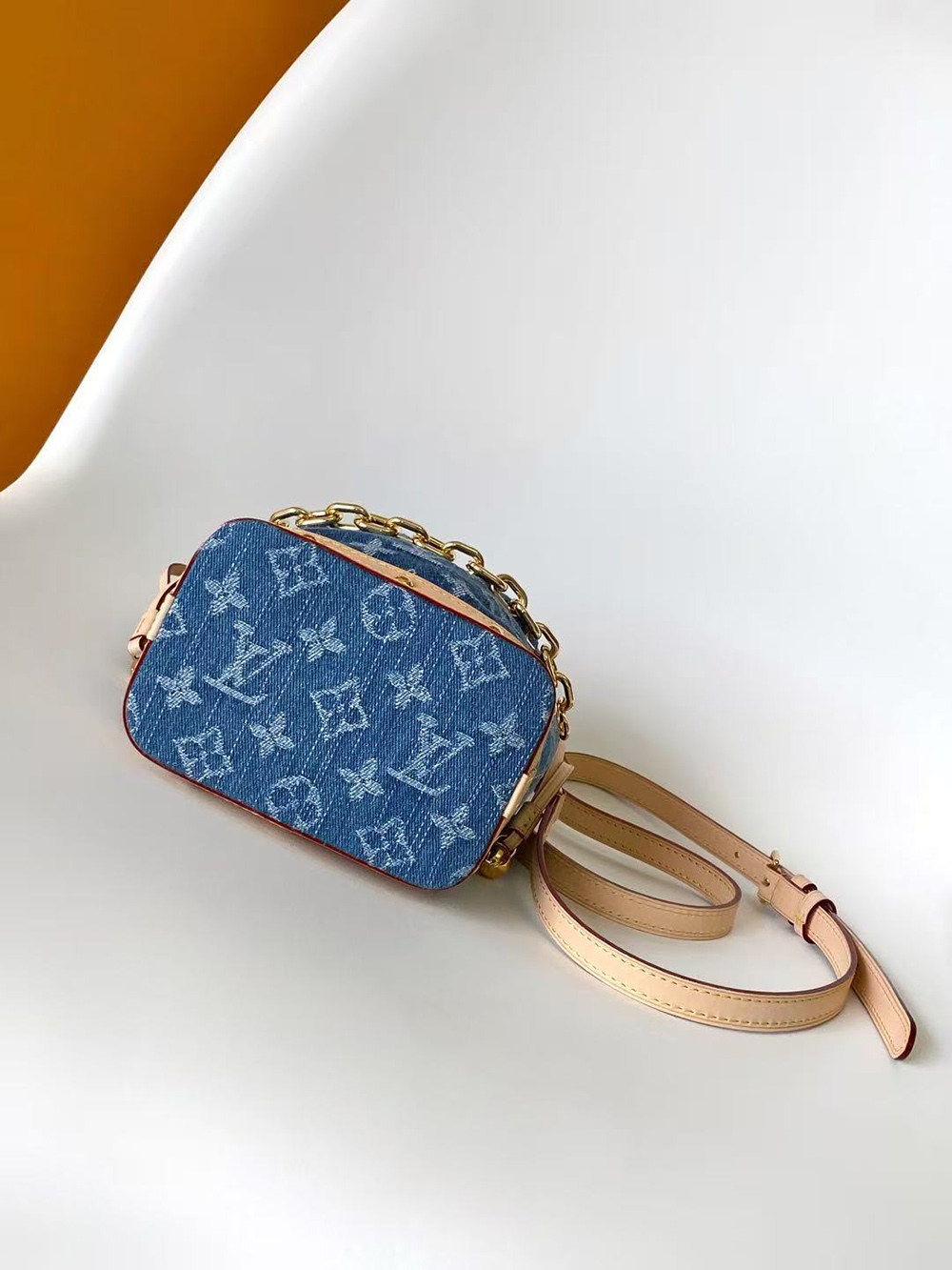 Louis Vuitton Nano Noé Bags M83043 20.5*17.5*8.8cm