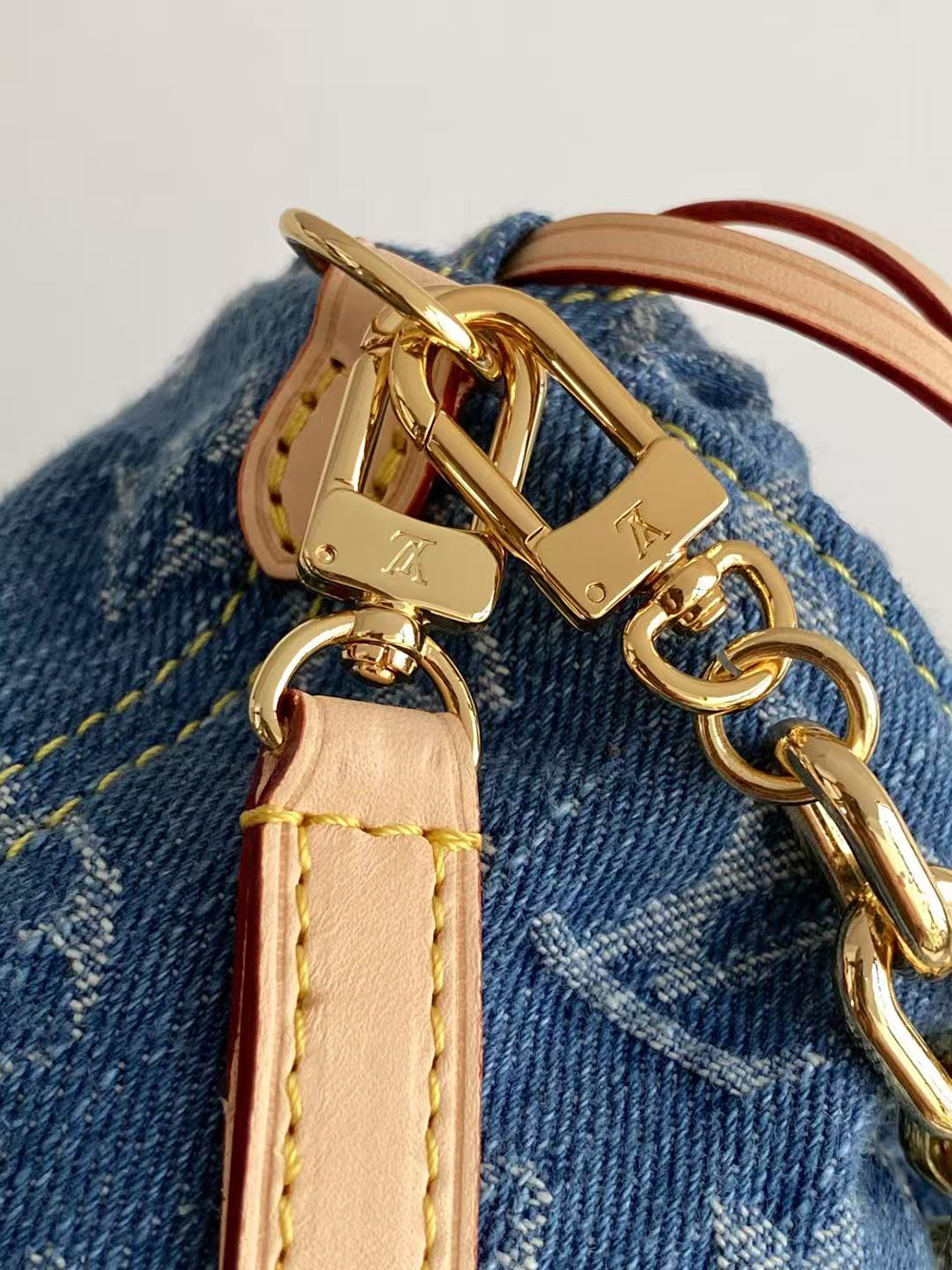 Louis Vuitton Nano Noé Bags M83043 20.5*17.5*8.8cm