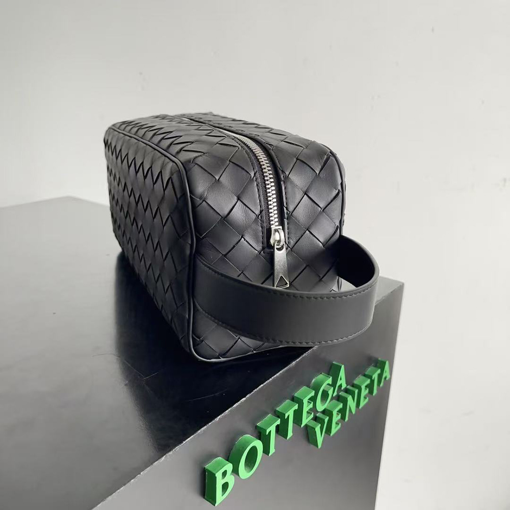 Bottega Veneta Intrecciato Travel Pouch 729295 26*13*10cm