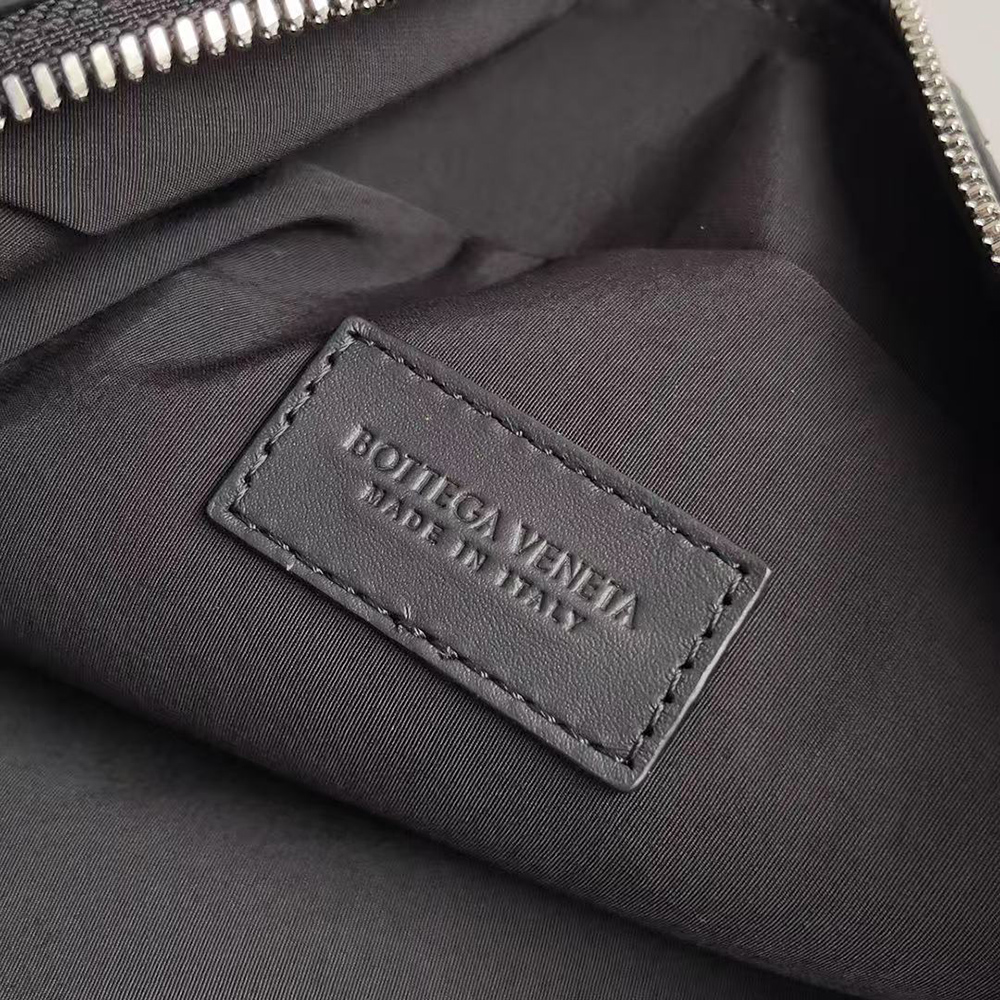 Bottega Veneta Intrecciato Travel Pouch 729295 26*13*10cm