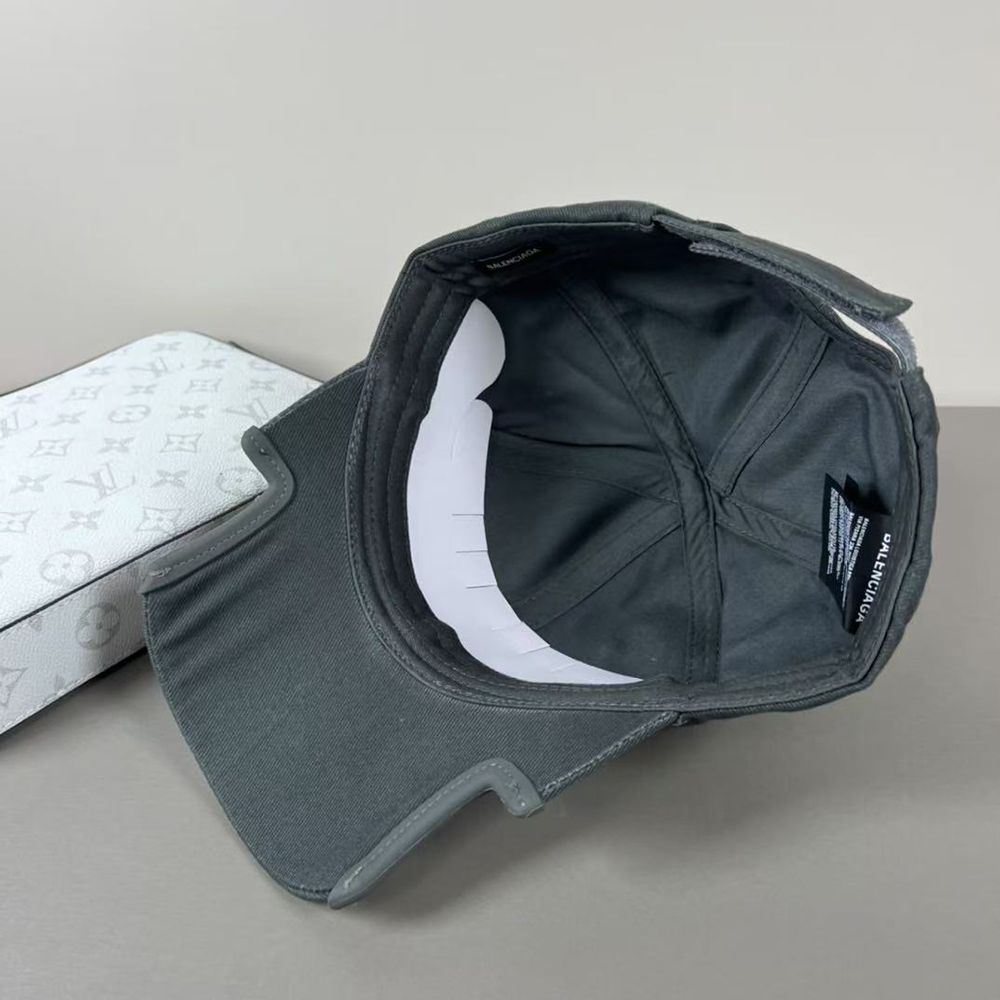 Balenciaga Cap in Black Basketball B21000