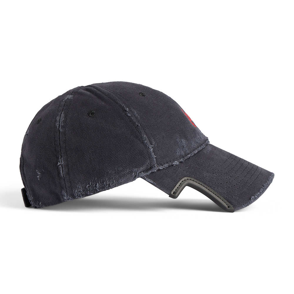 Balenciaga Laurel Classic Cap in Faded Black/red B21041