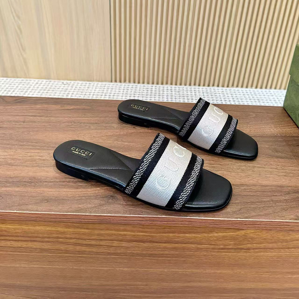 Gucci Women's slide sandal with Web