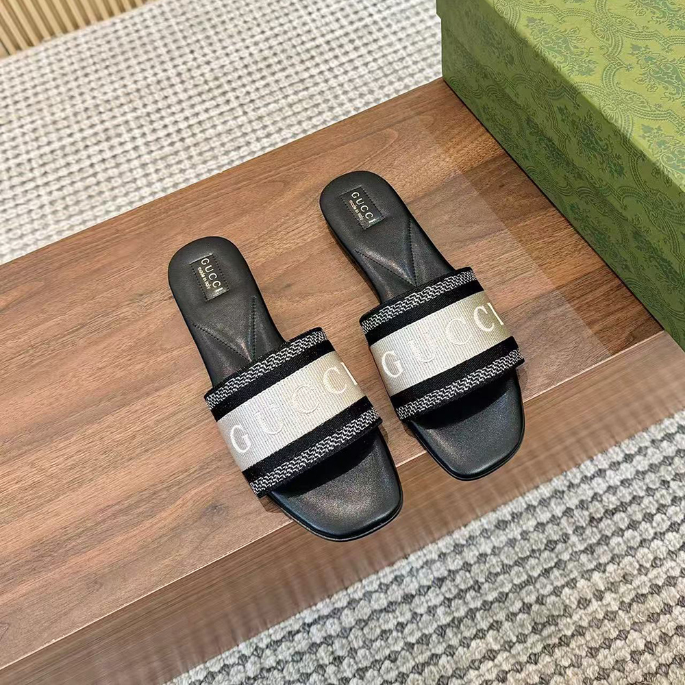 Gucci Women's slide sandal with Web