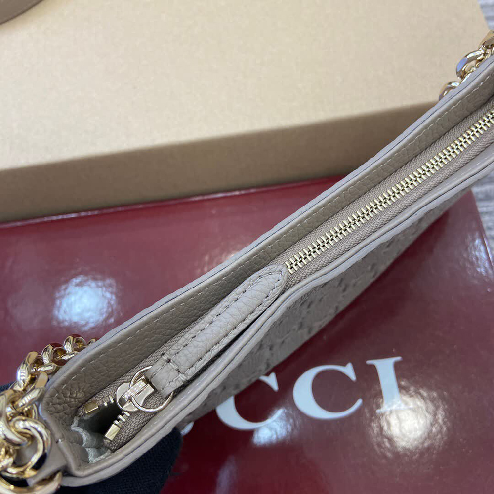 Gucci Emblem Bags 815278 23*12*2cm