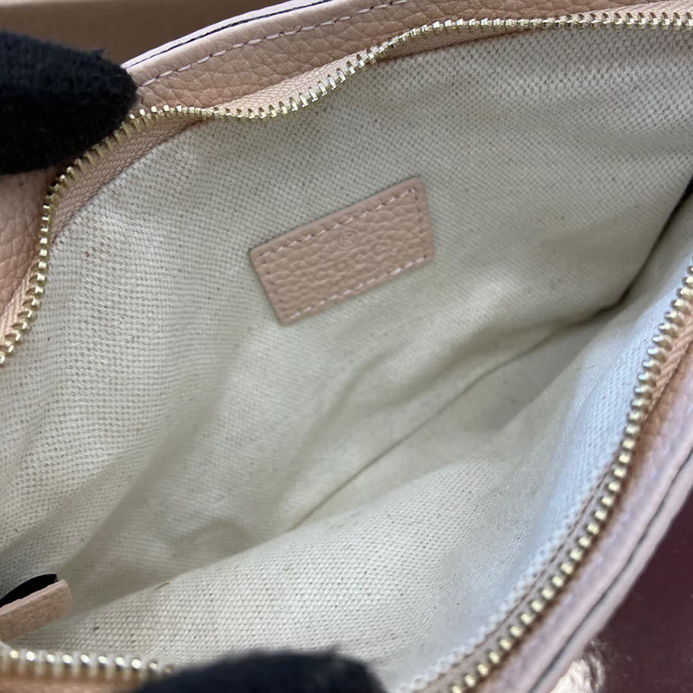 Gucci Emblem Bags 815278 23*12*2cm