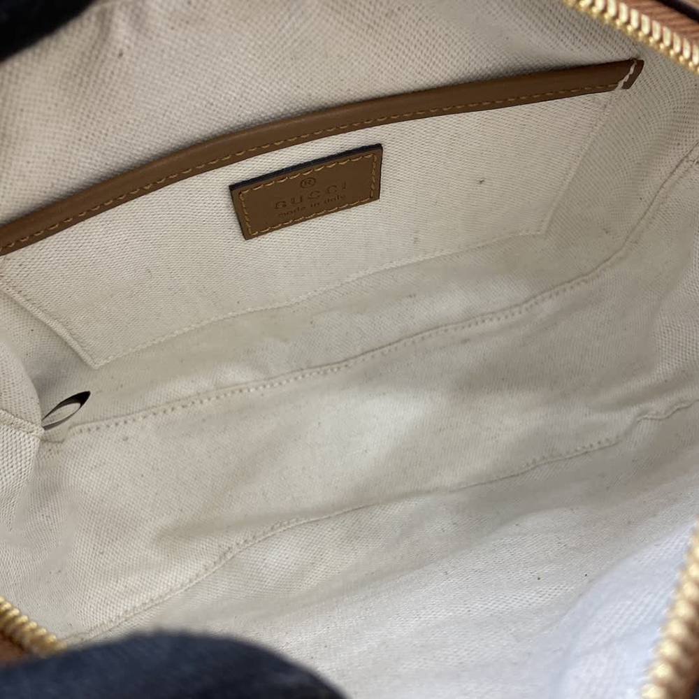 Gucci Blondie Bags 820429 21*15*8cm