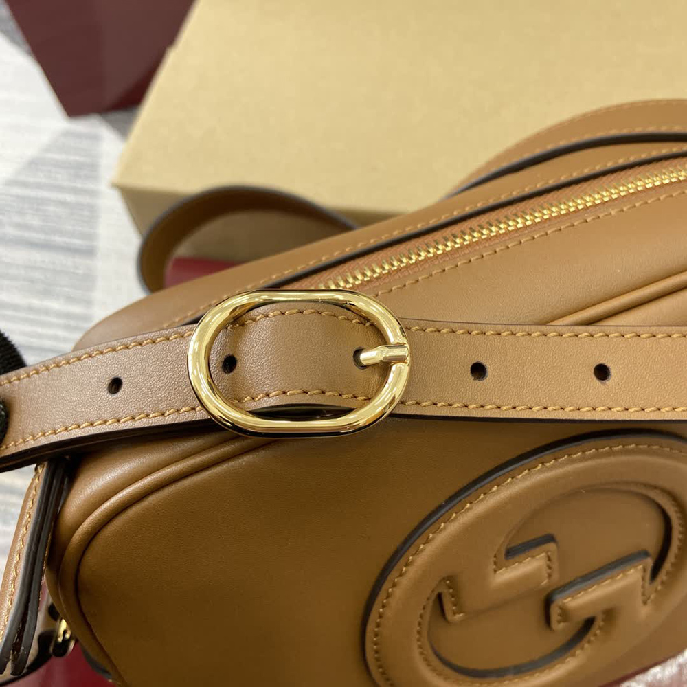 Gucci Blondie Bags 820429 21*15*8cm
