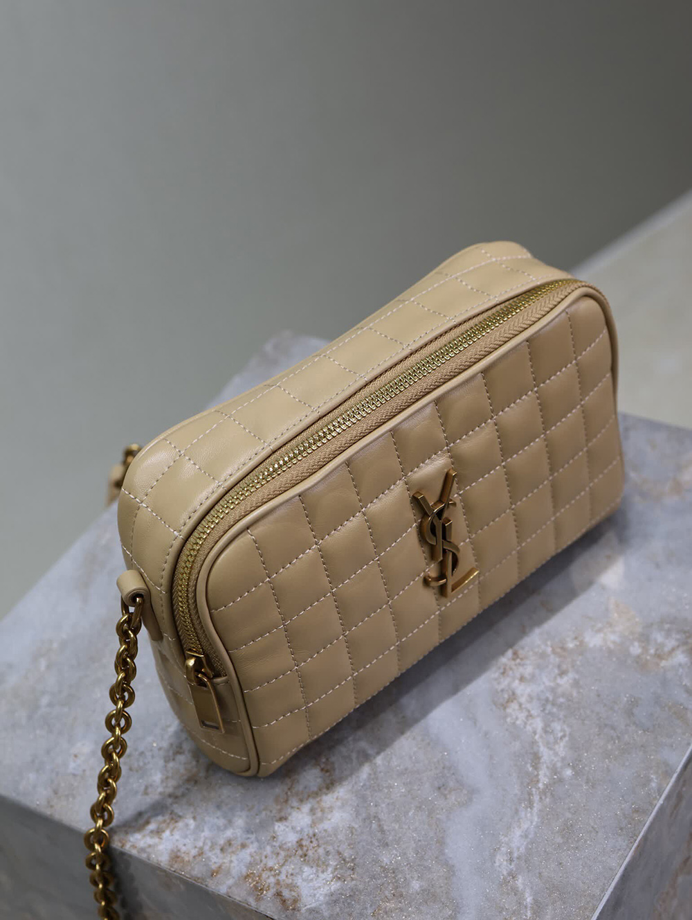 Saint Laurent Cassandre Matelassé Carré camera bag in lambskin 764809 19.5*14*4cm