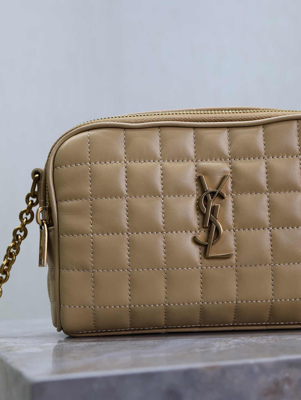 Saint Laurent Cassandre Matelassé Carré camera bag in lambskin 764809 19.5*14*4cm